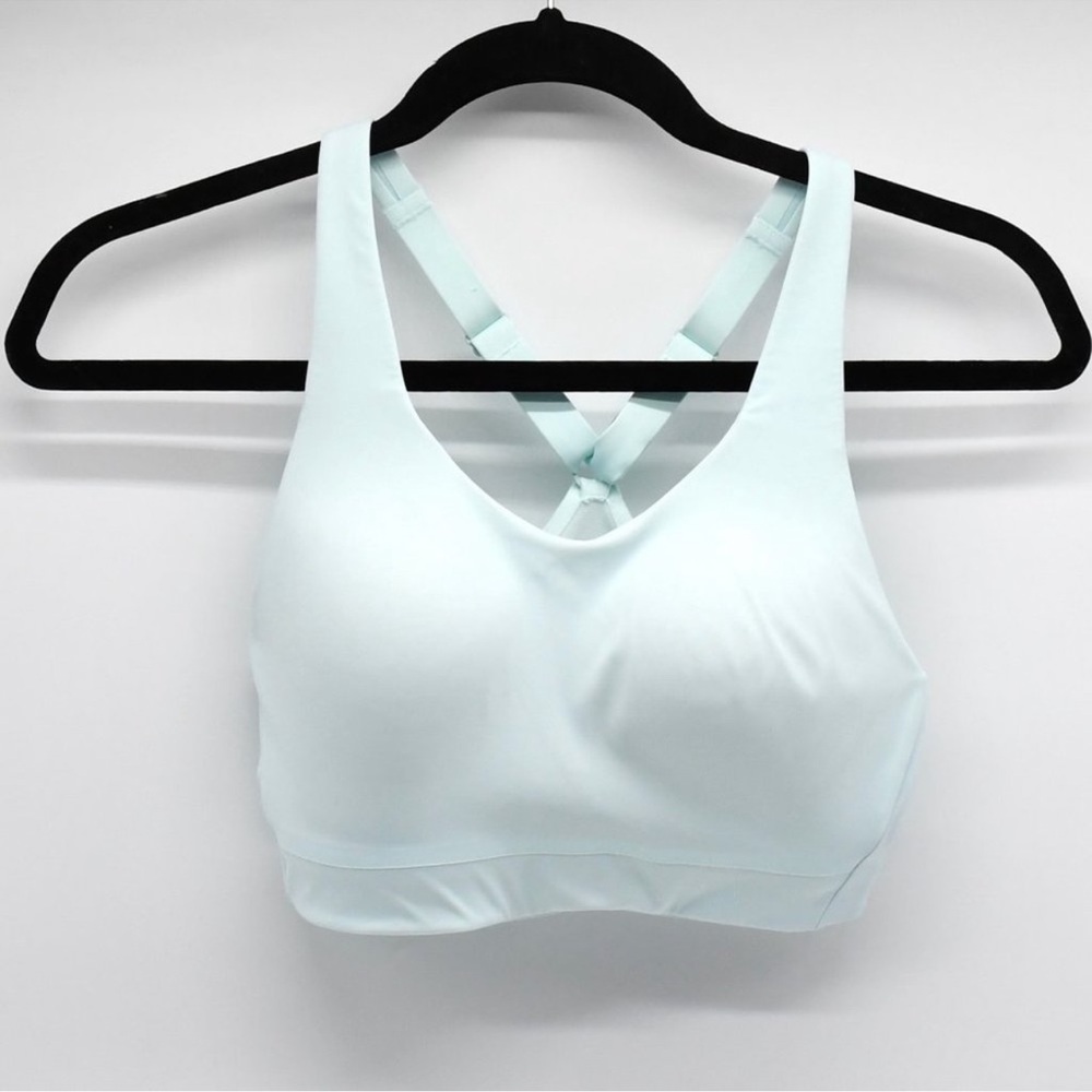 Athleta Advance Bra in Mint | 34D - Picture 3 of 3